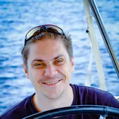 Smooth sailing with a smiling FErki at the helm